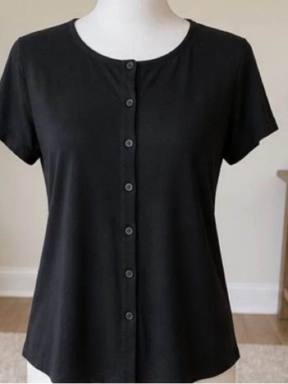 Black Button-Front Short Sleeve Women's Top